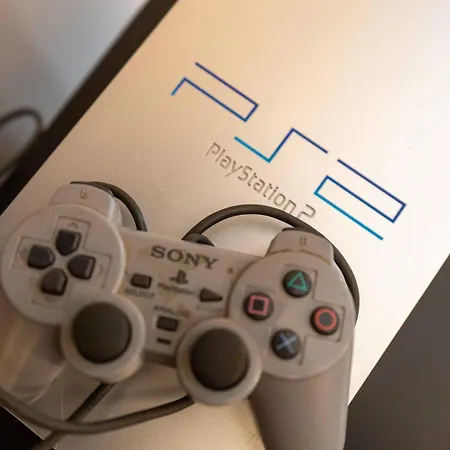 Spacious With Balcony Bbq & Games - Sleep 6 By Quicktrips